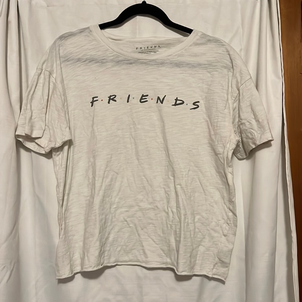 FRIENDS Graphic Tee